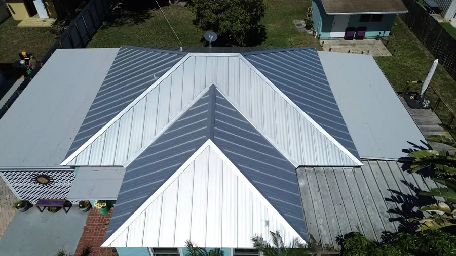 Roof in Lantana put on by Ranger Roofing, drone photo from March 2025